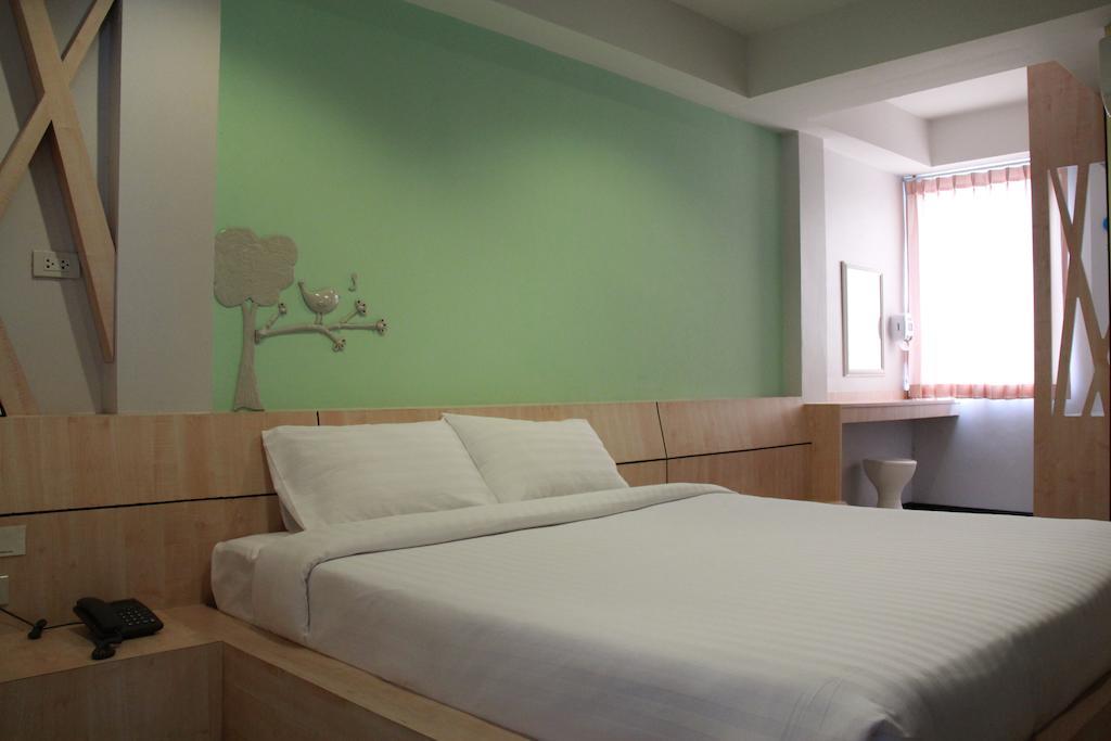Hotel Le Lerts Living Khon Kaen Ngoại thất bức ảnh