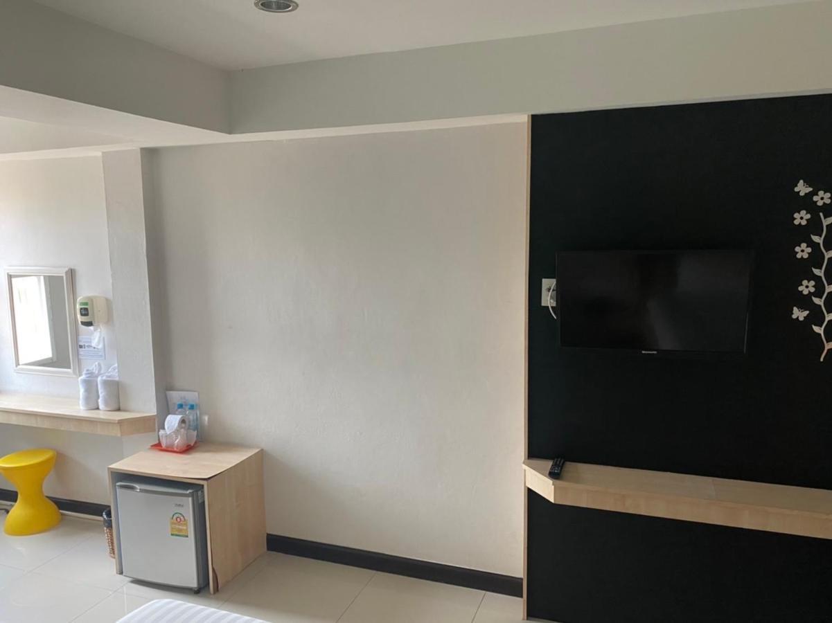 Hotel Le Lerts Living Khon Kaen Ngoại thất bức ảnh