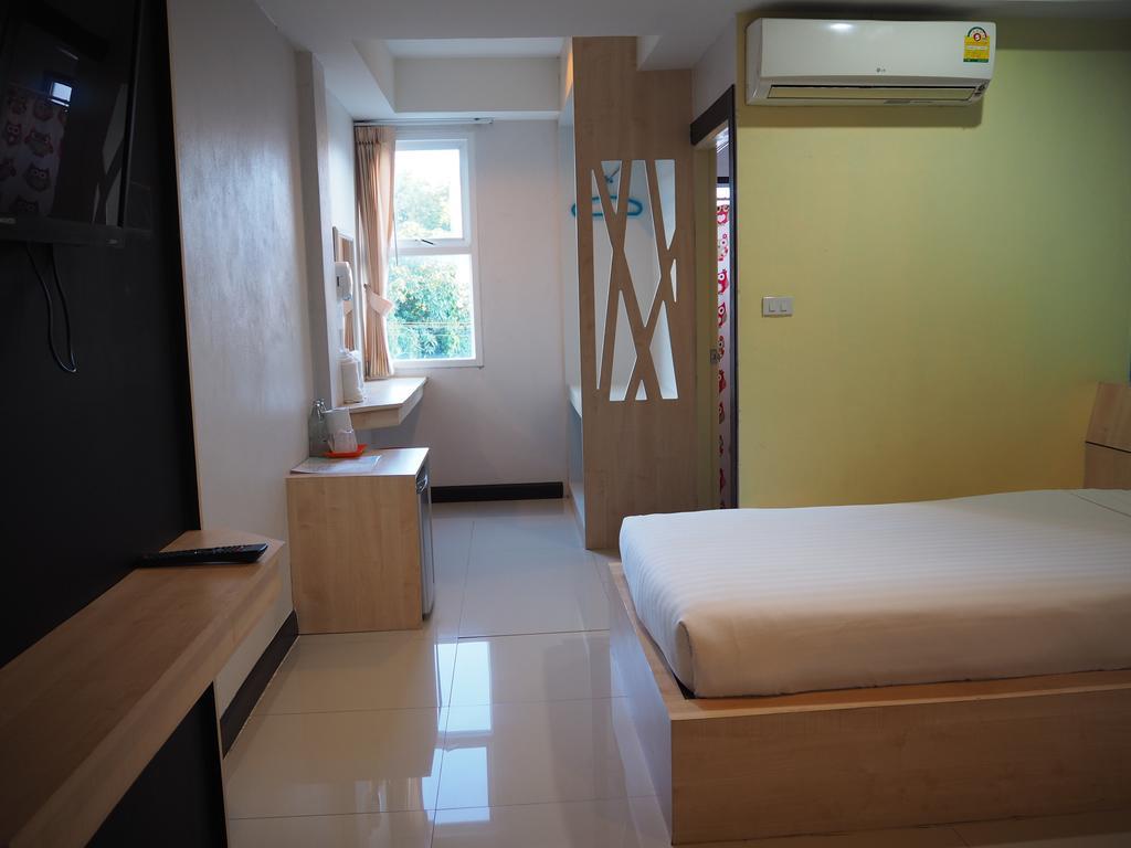 Hotel Le Lerts Living Khon Kaen Ngoại thất bức ảnh