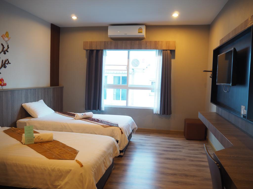 Hotel Le Lerts Living Khon Kaen Ngoại thất bức ảnh